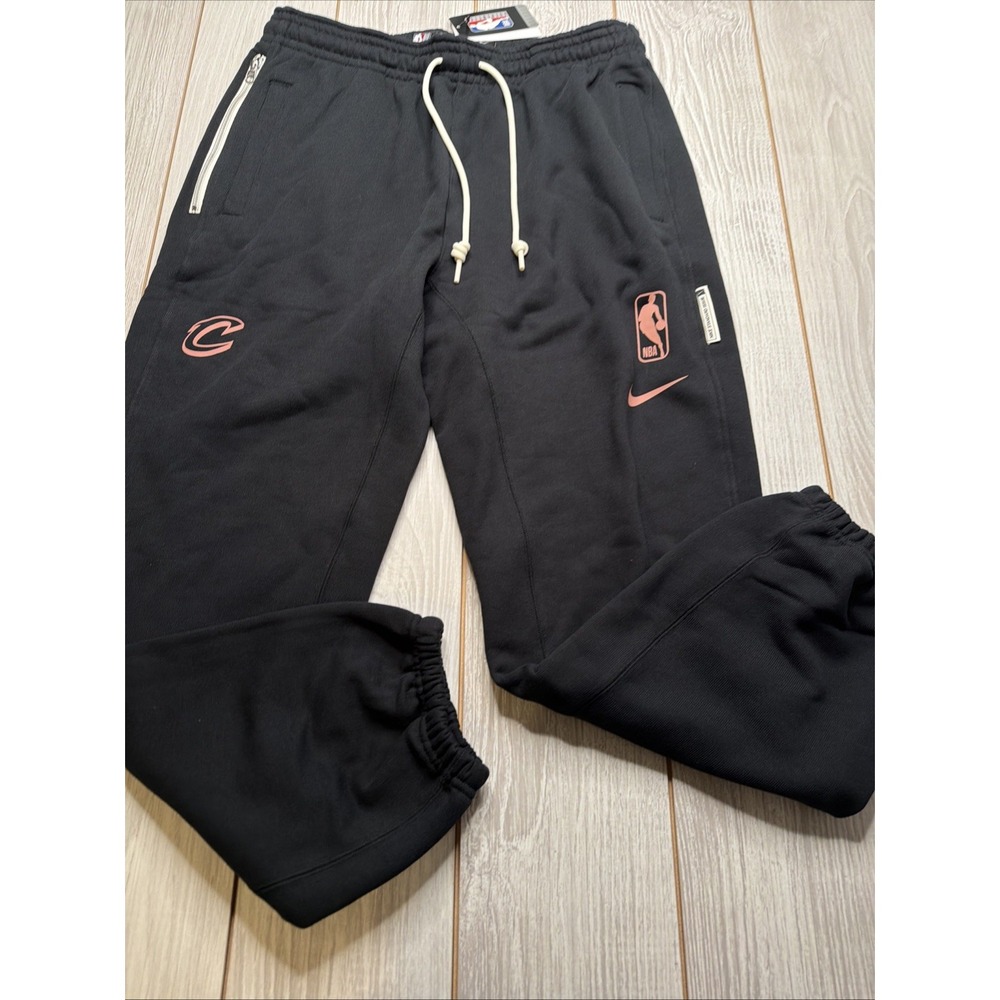 New Nike Men's Cleveland Cavaliers NBA Crew Sweatpants Size Large Black Pink